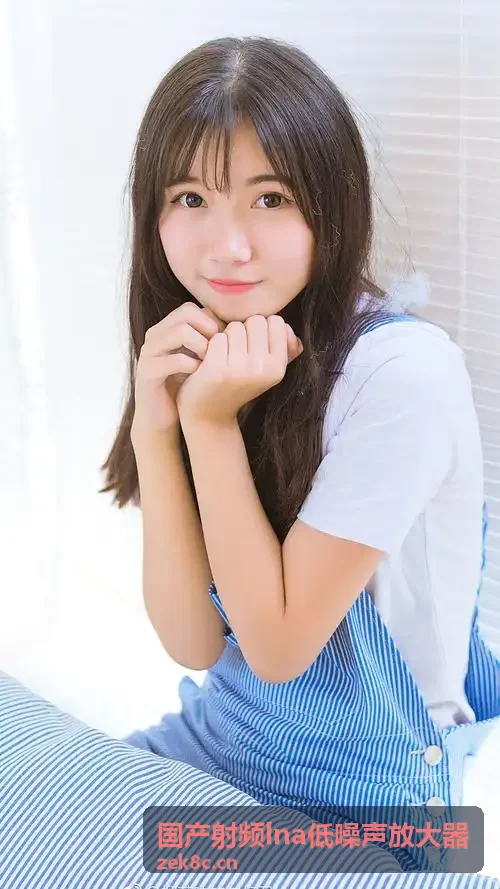 漂亮的女学生BD高清卡牌立绘切片